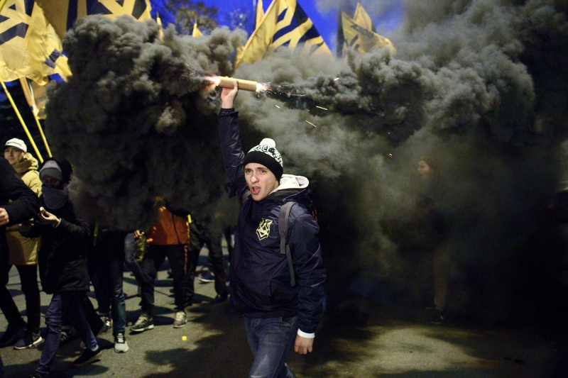 "Марш нації" у Києві: активісти зажадали відмовитися від виборів на Донбасі